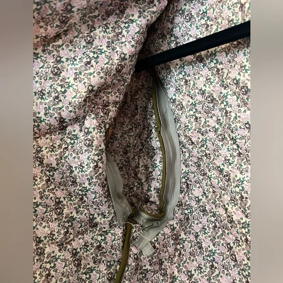 Quilted patchwork floral lightweight jacket convertible vest! - Picture 4 of 8